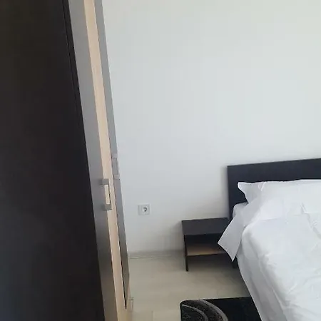 Studio Апартаменти *